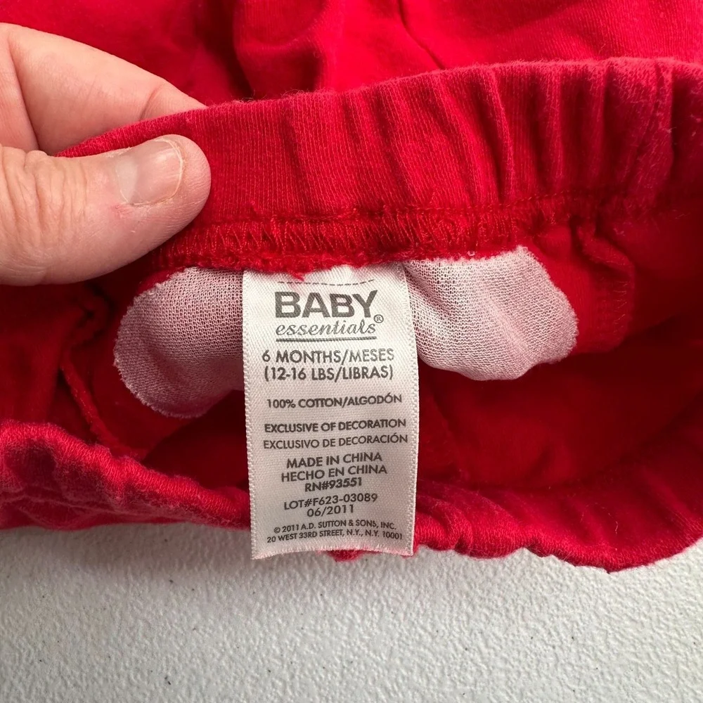 Carters sizing supporting stylish